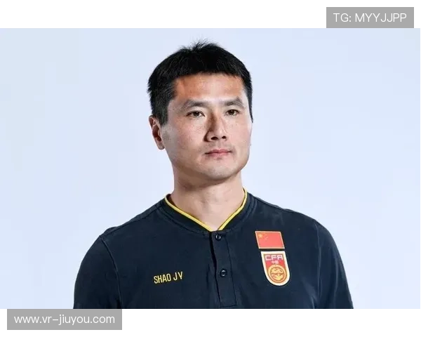 邵佳一执教国足理念解析：立足防守选人重状态，中外结合教练团队