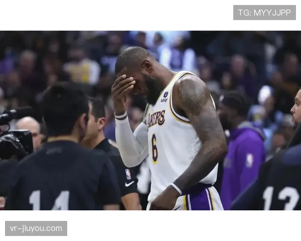 湖人队官方更新詹姆斯伤情,列为每日观察,大概率出战附加赛 湖人队官方更新詹姆斯伤情,列为每日观察,大概率出战附加赛