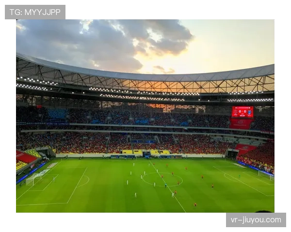 聚焦成都蓉城主场:凤凰山专业足球场完成声学改造,营造更佳氛围 聚焦成都蓉城主场:凤凰山专业足球场完成声学改造,营造更佳氛围